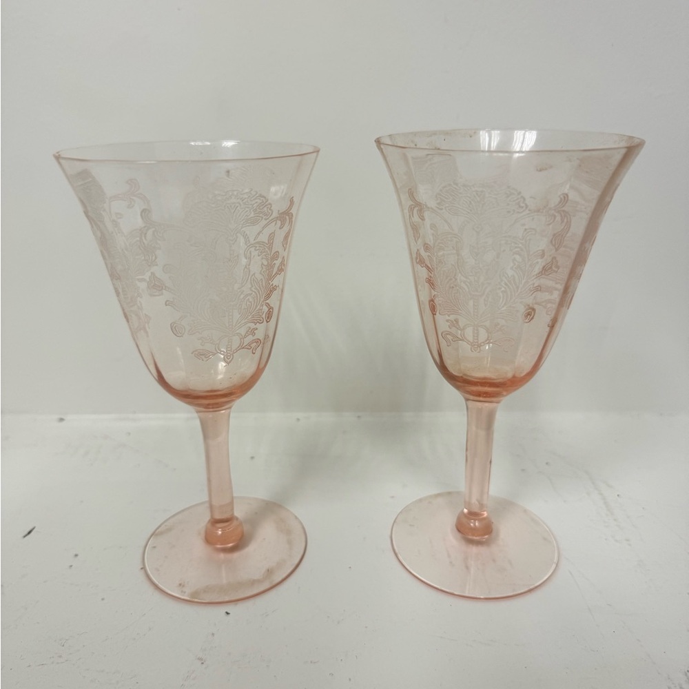 Vintage‎ pink water glass